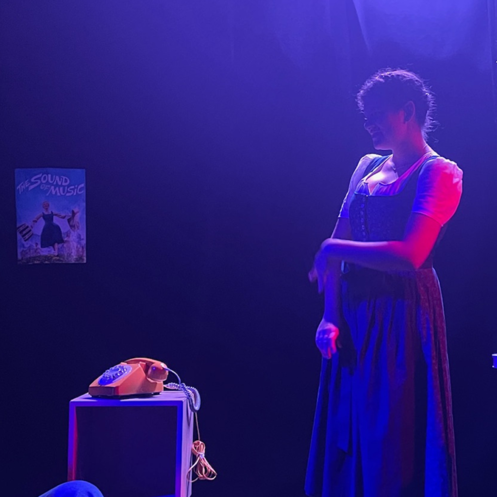 show photo 6